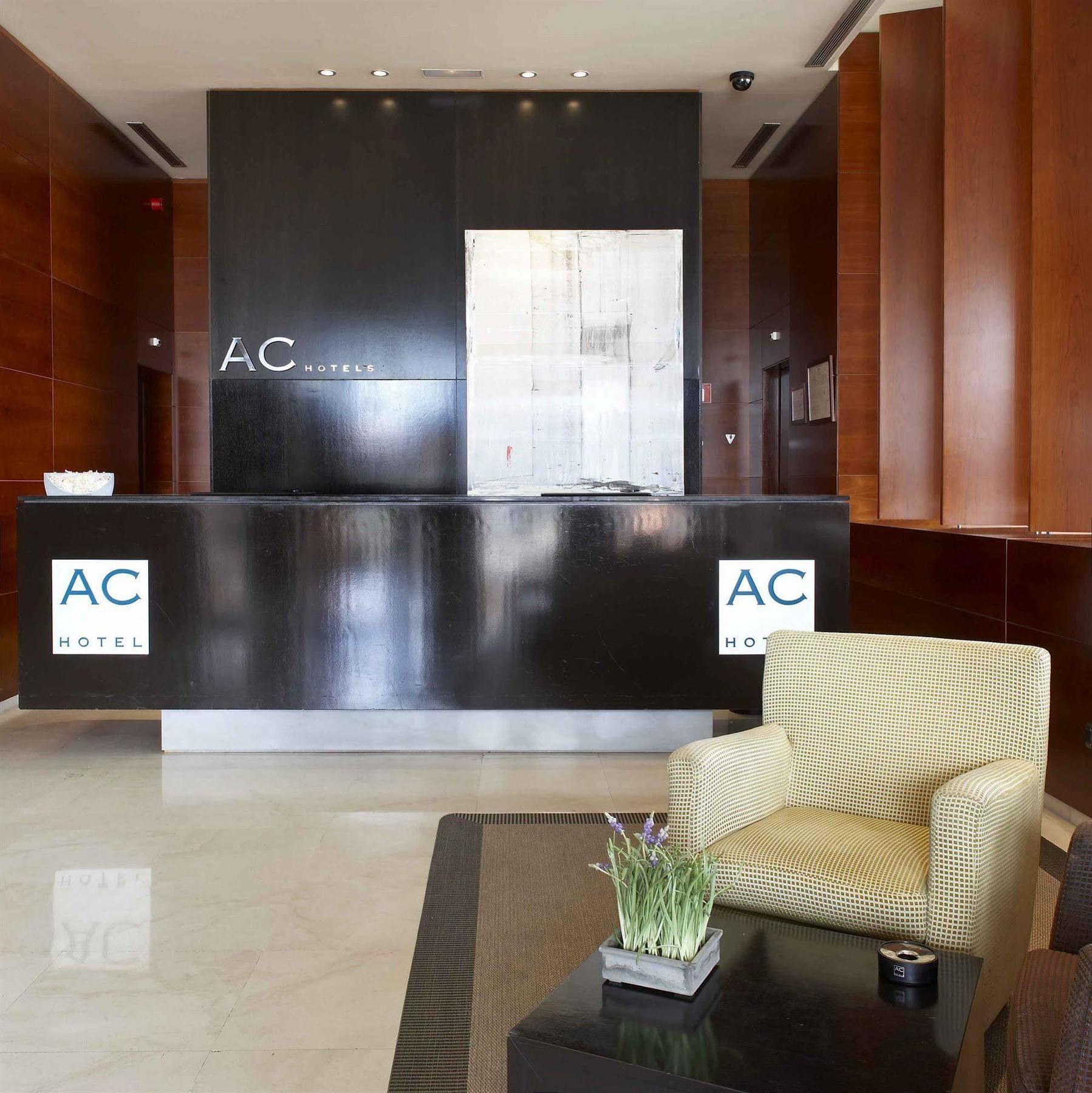 Ac Hotel Alcala De Henares By Marriott İç mekan fotoğraf
